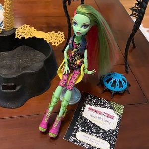 Monster High Venus McFlytrap Doll